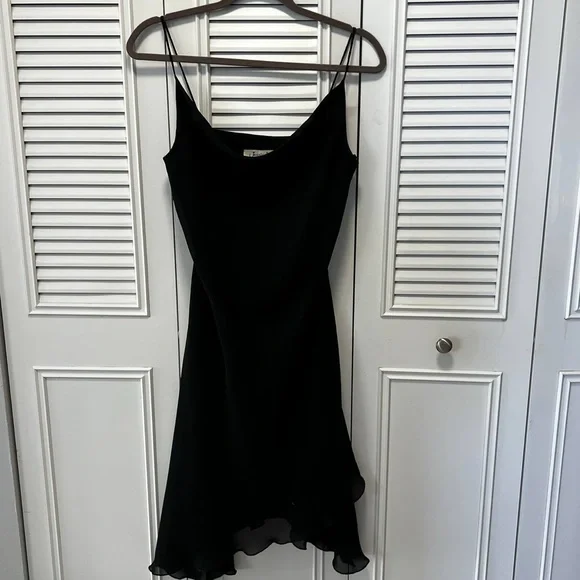 Jessica Black Asymmetrical Slip Dress - Picture 4 of 8